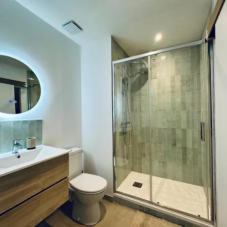 Le Petit Foch - Gare De * Digione