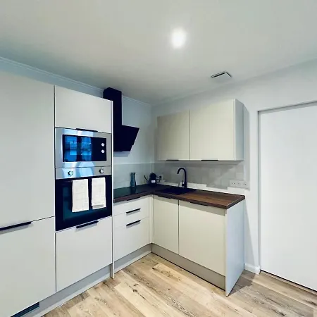 Le Petit Foch - Gare De Digione