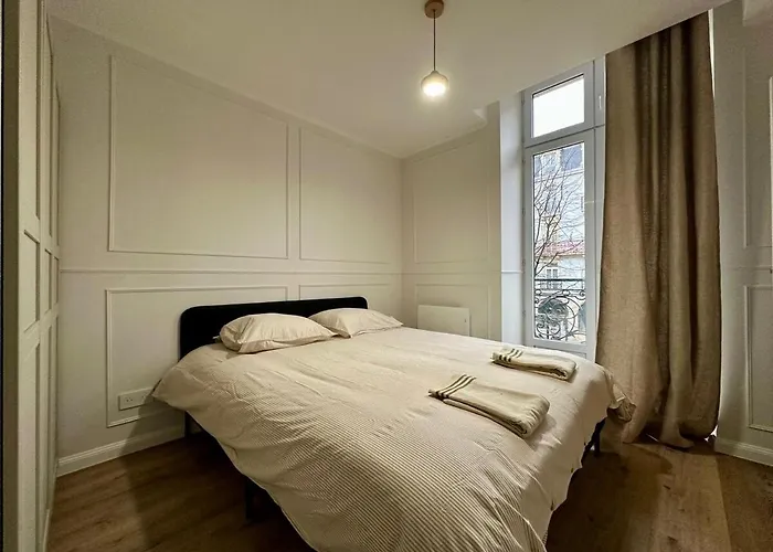 Le Petit Foch - Gare De Dijon